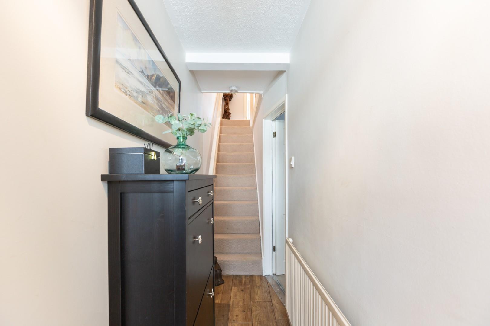 Woodville Road, Mumbles, Swansea, SA3 4AD